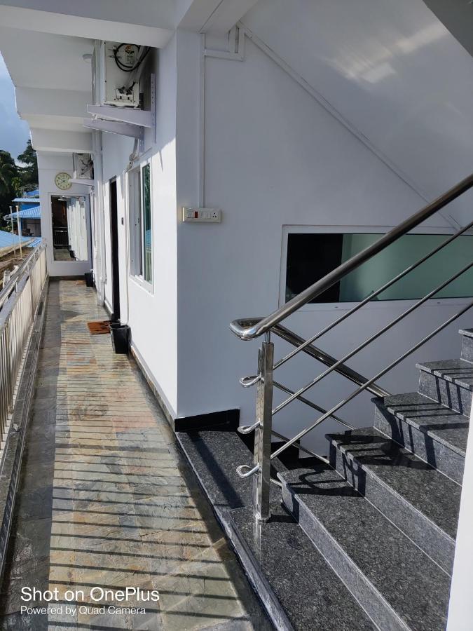 Island Cliff Bed and Breakfast Port Blair Buitenkant foto